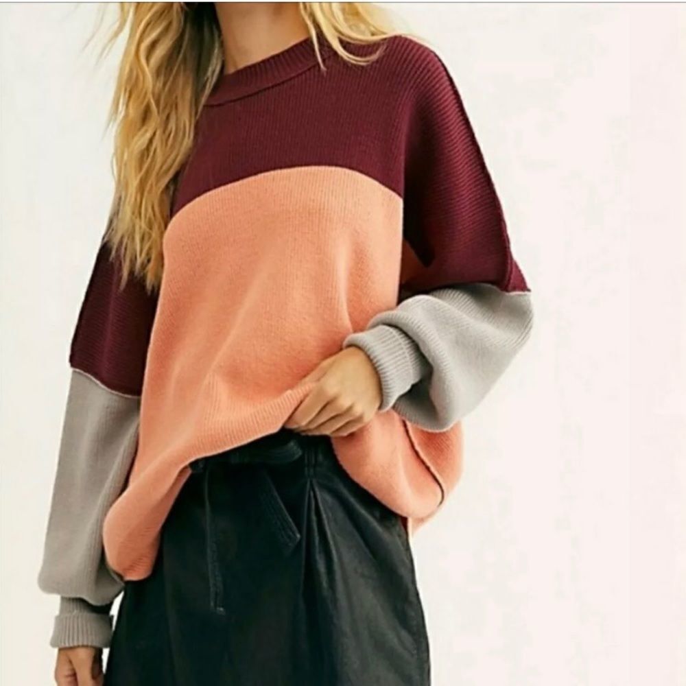 FREE PEOPLE EASY STREET COLOR-BLOCK SWEATER IN PEACH Various Sizes  XS- SM  - LG